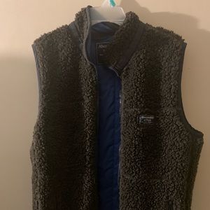 Abercrombie and Fitch fleece vest